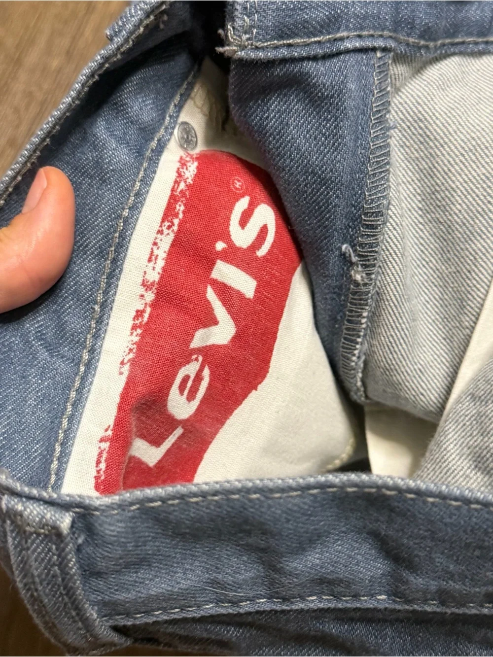 Classic Levi’s Men's Blue Jeans - Straight Fit 511 34/32